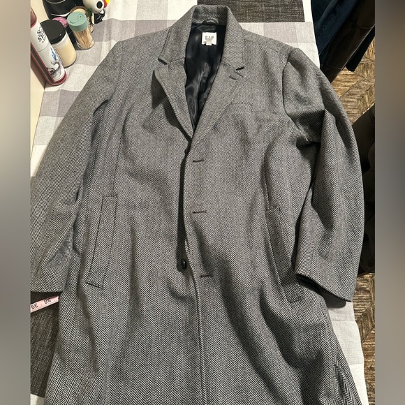 Gap grey herringbone wool blend overcoat men’s XL - Picture 1 of 9